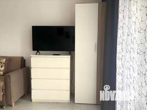 Студия квартира, посуточно, 27м2, 1/17 этаж