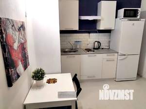 1-к квартира, посуточно, 32м2, 3/18 этаж