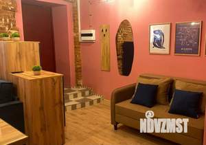 Студия квартира, посуточно, 25м2, 1/5 этаж