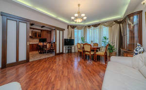 3-к квартира, на длительный срок, 134м2, 3/7 этаж