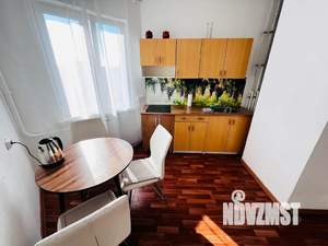 1-к квартира, посуточно, 40м2, 17/20 этаж