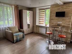 Студия квартира, посуточно, 31м2, 1/5 этаж