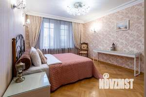 4-к квартира, посуточно, 120м2, 7/12 этаж