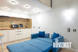 Студия квартира, посуточно, 35м2, 1/5 этаж