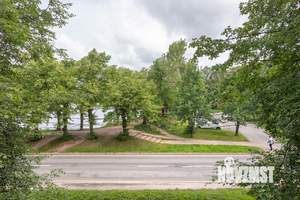 3-к квартира, посуточно, 47м2, 1/1 этаж