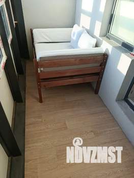 Студия квартира, посуточно, 25м2, 1/12 этаж