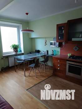3-к квартира, посуточно, 95м2, 4/4 этаж
