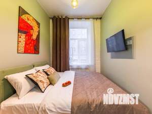 1-к квартира, посуточно, 13м2, 1/1 этаж