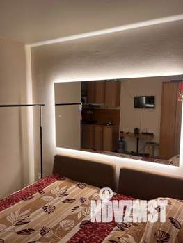 Студия квартира, посуточно, 14м2, 1/9 этаж