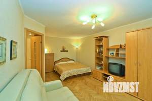 1-к квартира, посуточно, 34м2, 2/5 этаж