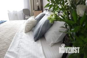 Студия квартира, посуточно, 30м2, 23/25 этаж