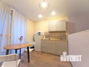 Студия квартира, посуточно, 20м2, 2/10 этаж