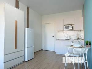 Студия квартира, посуточно, 30м2, 11/19 этаж