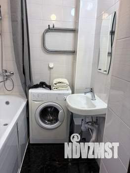1-к квартира, посуточно, 40м2, 16/24 этаж