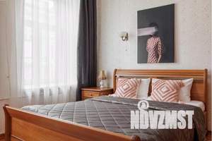 2-к квартира, посуточно, 70м2, 3/7 этаж