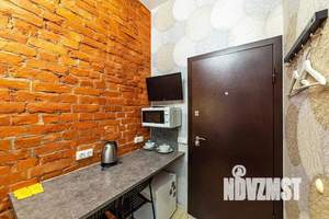 1-к квартира, посуточно, 13м2, 1/1 этаж