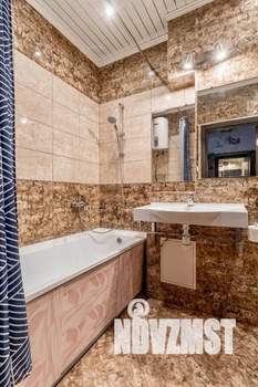 1-к квартира, посуточно, 40м2, 2/10 этаж