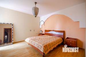4-к квартира, на длительный срок, 140м2, 6/10 этаж