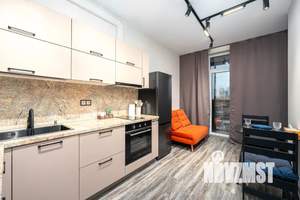 Студия квартира, посуточно, 35м2, 8/10 этаж