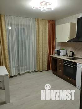 1-к квартира, посуточно, 37м2, 9/22 этаж