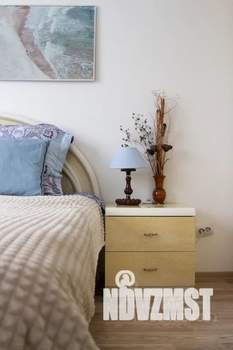 1-к квартира, посуточно, 38м2, 18/25 этаж