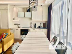 2-к квартира, посуточно, 70м2, 3/3 этаж