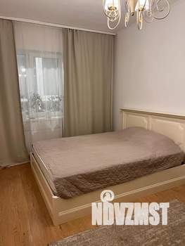 1-к квартира, посуточно, 33м2, 9/25 этаж