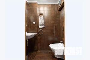 3-к квартира, посуточно, 116м2, 2/4 этаж