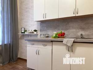 2-к квартира, посуточно, 40м2, 3/5 этаж