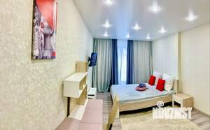 1-к квартира, посуточно, 38м2, 3/21 этаж