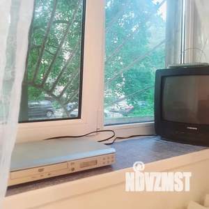Студия квартира, посуточно, 17м2, 1/5 этаж