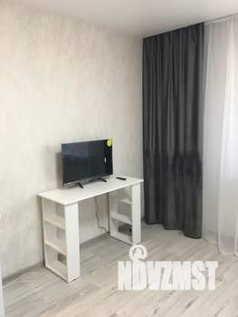 Студия квартира, посуточно, 27м2, 16/20 этаж