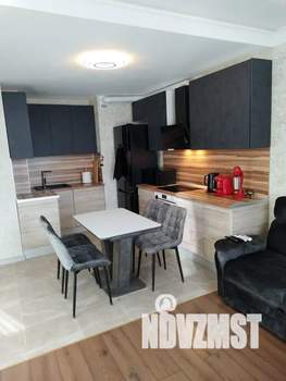 Студия квартира, посуточно, 37м2, 11/23 этаж