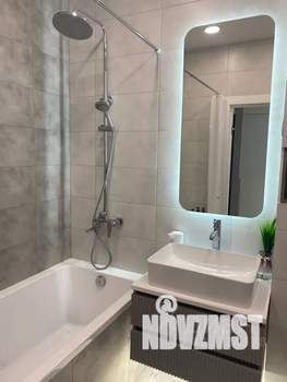 1-к квартира, посуточно, 35м2, 1/12 этаж