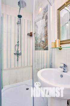 1-к квартира, посуточно, 11м2, 2/5 этаж