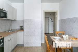 1-к квартира, посуточно, 42м2, 6/10 этаж