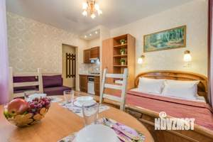 Студия квартира, посуточно, 23м2, 1/5 этаж