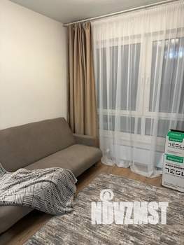 1-к квартира, посуточно, 37м2, 3/9 этаж