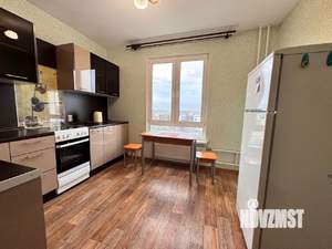 1-к квартира, на длительный срок, 37м2, 23/25 этаж
