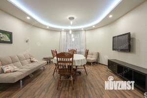 3-к квартира, на длительный срок, 93м2, 1/3 этаж