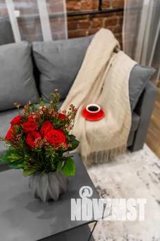 Студия квартира, посуточно, 44м2, 1/4 этаж