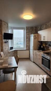 1-к квартира, посуточно, 37м2, 15/16 этаж