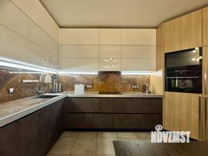 4-к квартира, на длительный срок, 130м2, 4/6 этаж