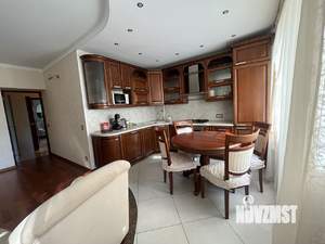 3-к квартира, на длительный срок, 76м2, 3/10 этаж