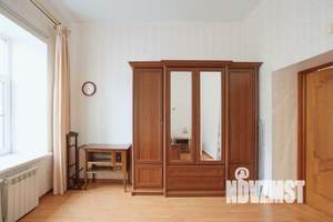 3-к квартира, посуточно, 67м2, 1/1 этаж