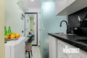 Студия квартира, посуточно, 11м2, 1/5 этаж