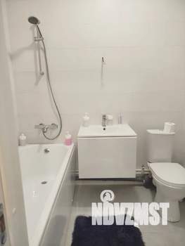 1-к квартира, посуточно, 38м2, 2/17 этаж