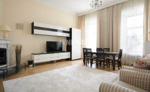 3-к квартира, на длительный срок, 90м2, 2/4 этаж