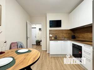 1-к квартира, посуточно, 40м2, 3/18 этаж