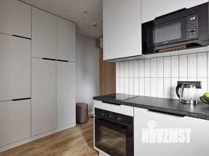 Студия квартира, посуточно, 27м2, 6/15 этаж